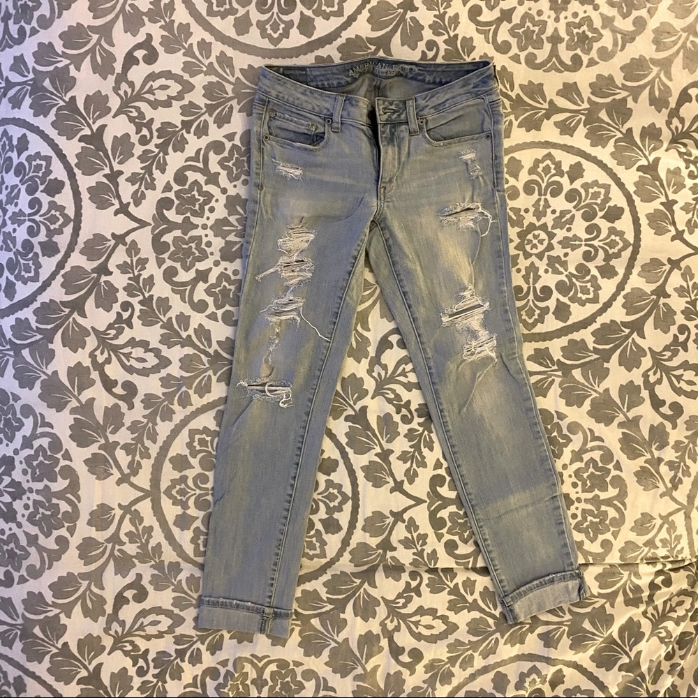 Destroyed Skinny Stretch Jeans.